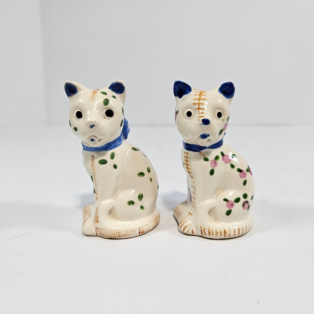 Vintage Japan Ceramic Cat Salt and Pepper Shakers Hand Painted Floral Blue Bow